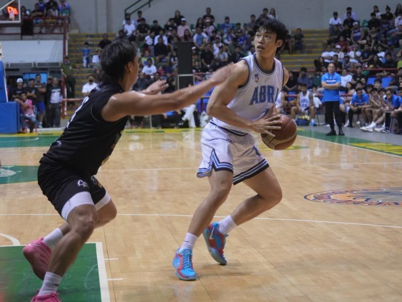 Dave Ildefonso Leading the Breakaway | GGSLOT | Sports & Games News Abra Solid North forward Dave Ildefonso performing