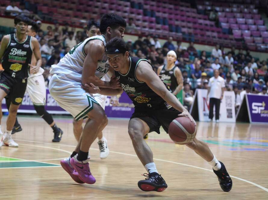 Intense basketball game for mpbl playoffs standings.