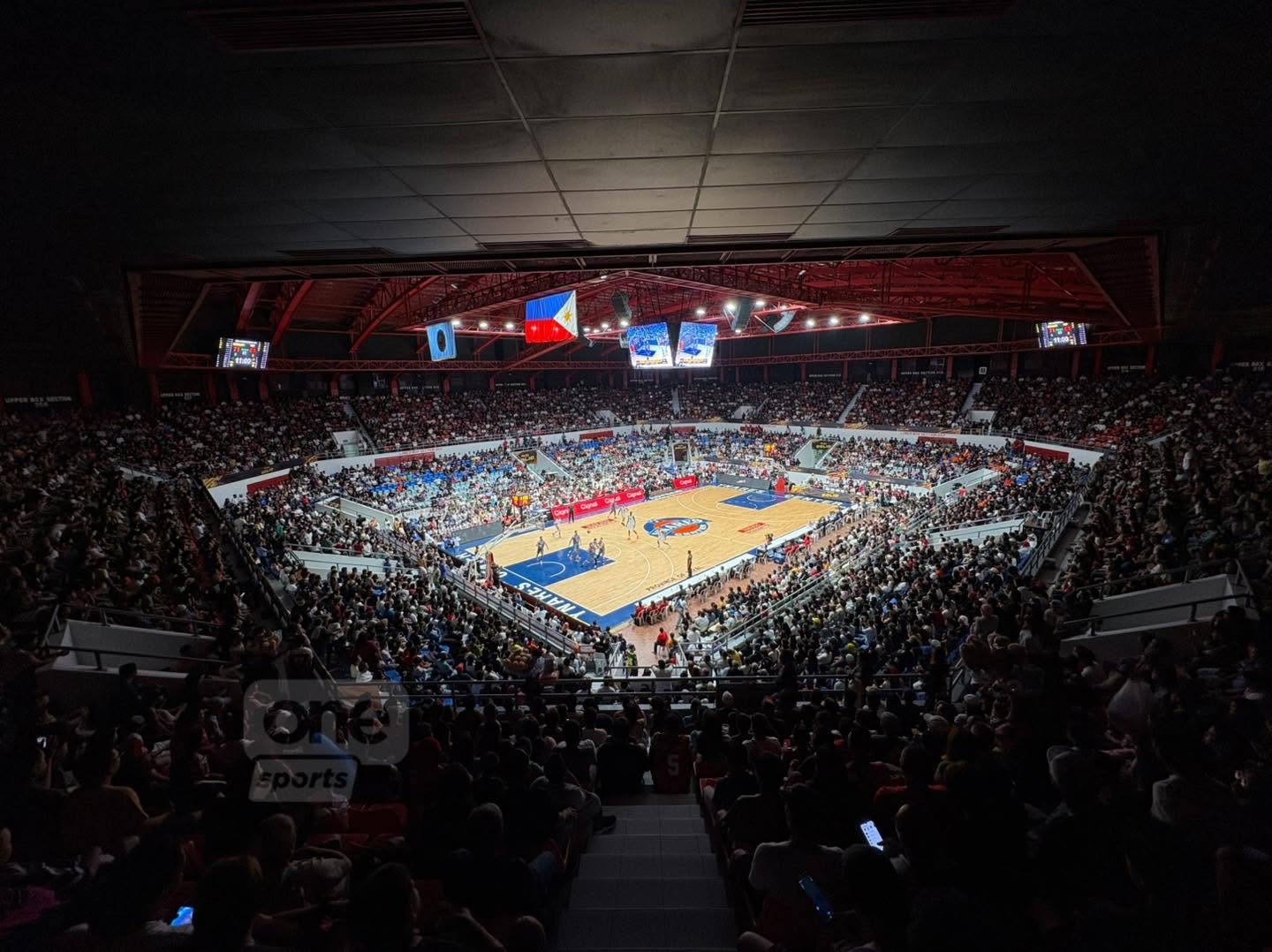 pba-governors-cup-2026-import-debuts | GGSLOT | Sports & Games News Labeled wide-angle view of the opening night basketball action at Ynares Center Antipolo.