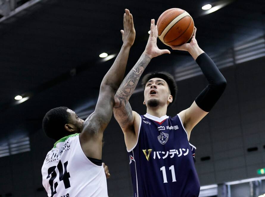 Kai Sotto in B.League action
